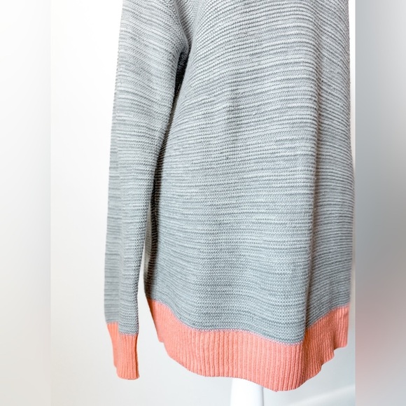 BDG sweater - Picture 4 of 5